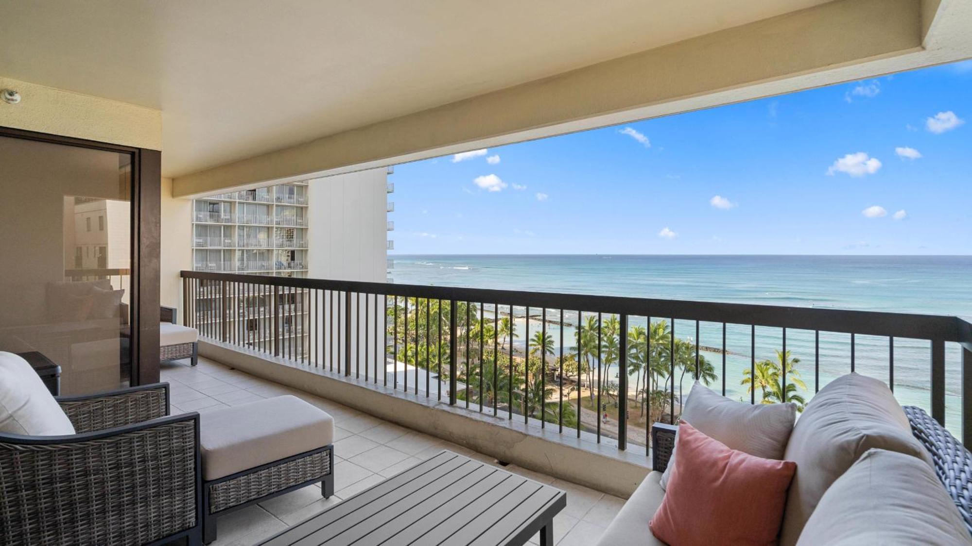 Luxury Oceanfront 2 Bedroom Apartment At Waikiki Beach Tower โฮโนลูลู ภายนอก รูปภาพ